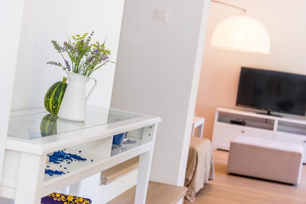 Apartment Barbina Kastelina Sveti Juraj Room photo